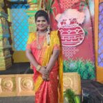 Aranthangi Nisha Instagram - அனைவருக்கும் பொங்கல் வாழ்த்துக்கள், பொங்கல் பட்டிமன்றம் மறக்காம பாருங்க மக்களே beautiful blouse @amrus_designer_closets jewellery @new_ideas_fashions