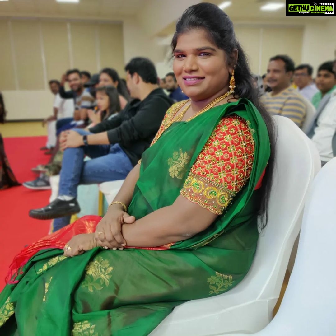 Aranthangi Nisha - 51.3K Likes - இன்றைய நிகழ்ச்சி பொங்கல் விழா துபாயில், எங்களை பெருமைப்படுத்திய துபாய் மக்களுக்கு நன்றி உங்கள் அன்பு எங்களை அடுத்த உயரத்திற்கு எடுத்துச் செல்லும் துபாய் மக்களே நன்றி நன்றி நன்றி @kuraishi_the_entertainer @vijaytvpugazh