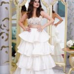 Archana Instagram - Coz #white resonates at another level with my spirit 🤍🤍🤍 💎 @azotiique 👗 @krupa_jain 💄 @ . . . #event #hosting #hostlife #gigtime #showtime #loveit #glam #dressup #love #polycab #worldcup #thebestofbest #manieshpaul #anchor Jio World Convention Centre