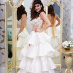 Archana Instagram - Coz #white resonates at another level with my spirit 🤍🤍🤍 💎 @azotiique 👗 @krupa_jain 💄 @ . . . #event #hosting #hostlife #gigtime #showtime #loveit #glam #dressup #love #polycab #worldcup #thebestofbest #manieshpaul #anchor Jio World Convention Centre