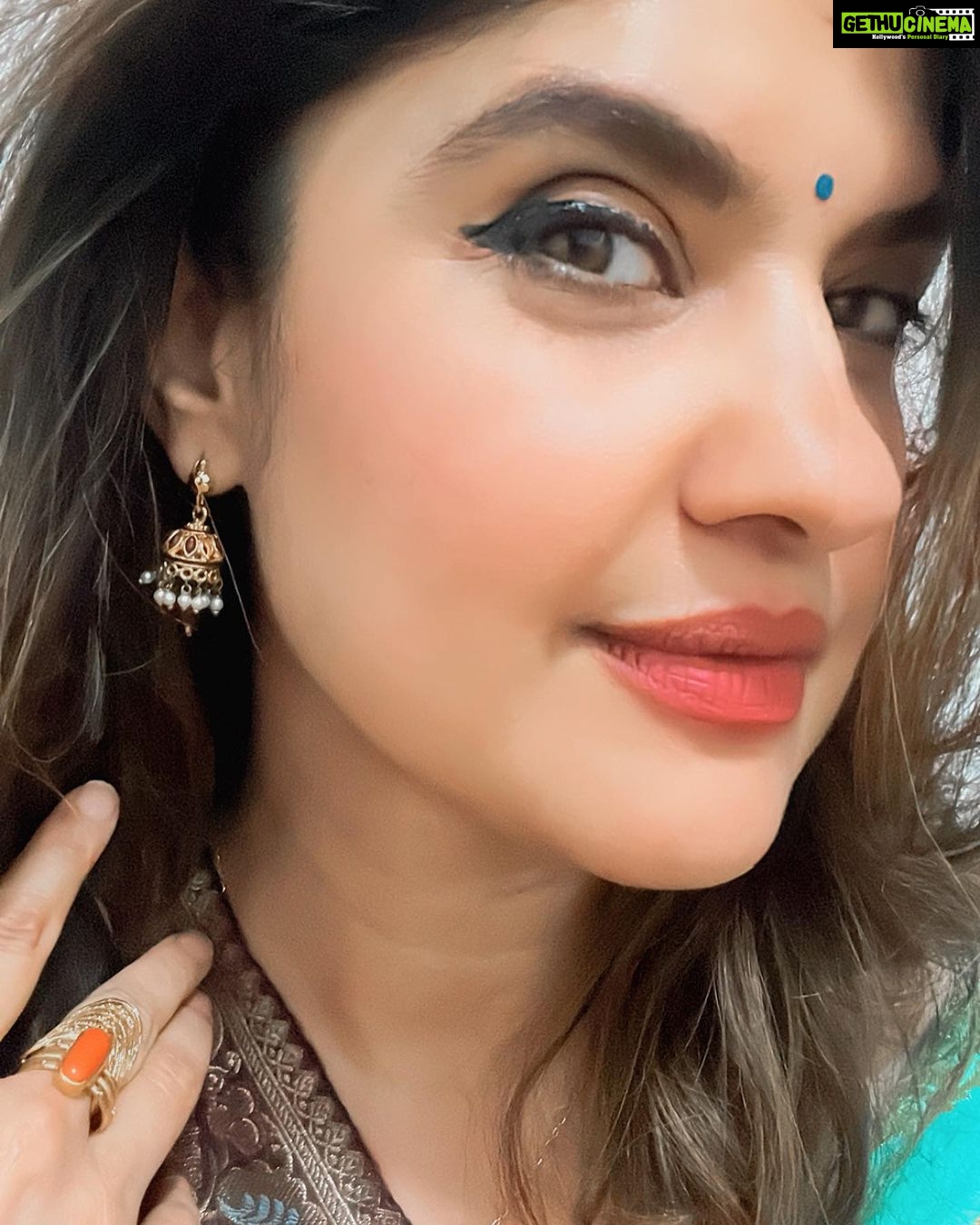Archana Instagram - Naniji ji ki saree Lagee sabko pyaaree :)
