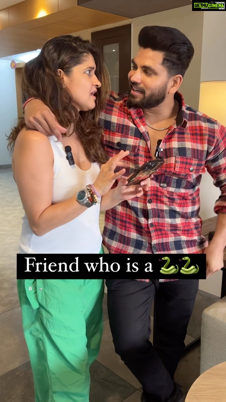 Archana Instagram - Happy nagpanchami 🐍🐍 tag your snake 😂😂 @shivthakare9 #eknumber #shivthakare #bigboss #khatrokekhiladi #bigbossmarathi #shivthakarefanpage #love #friendship #nagpanchami