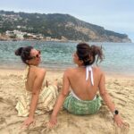 Archana Instagram – ThaNx @karishmavelaninagpal for these memorable moments 💜💯🧿💥 
.
.
.
#girls #beach #chill #coast #costabrava #begur #spain #waterbaby #beachbums #socool #laughs #lol Hotel Aiguablava. Begur