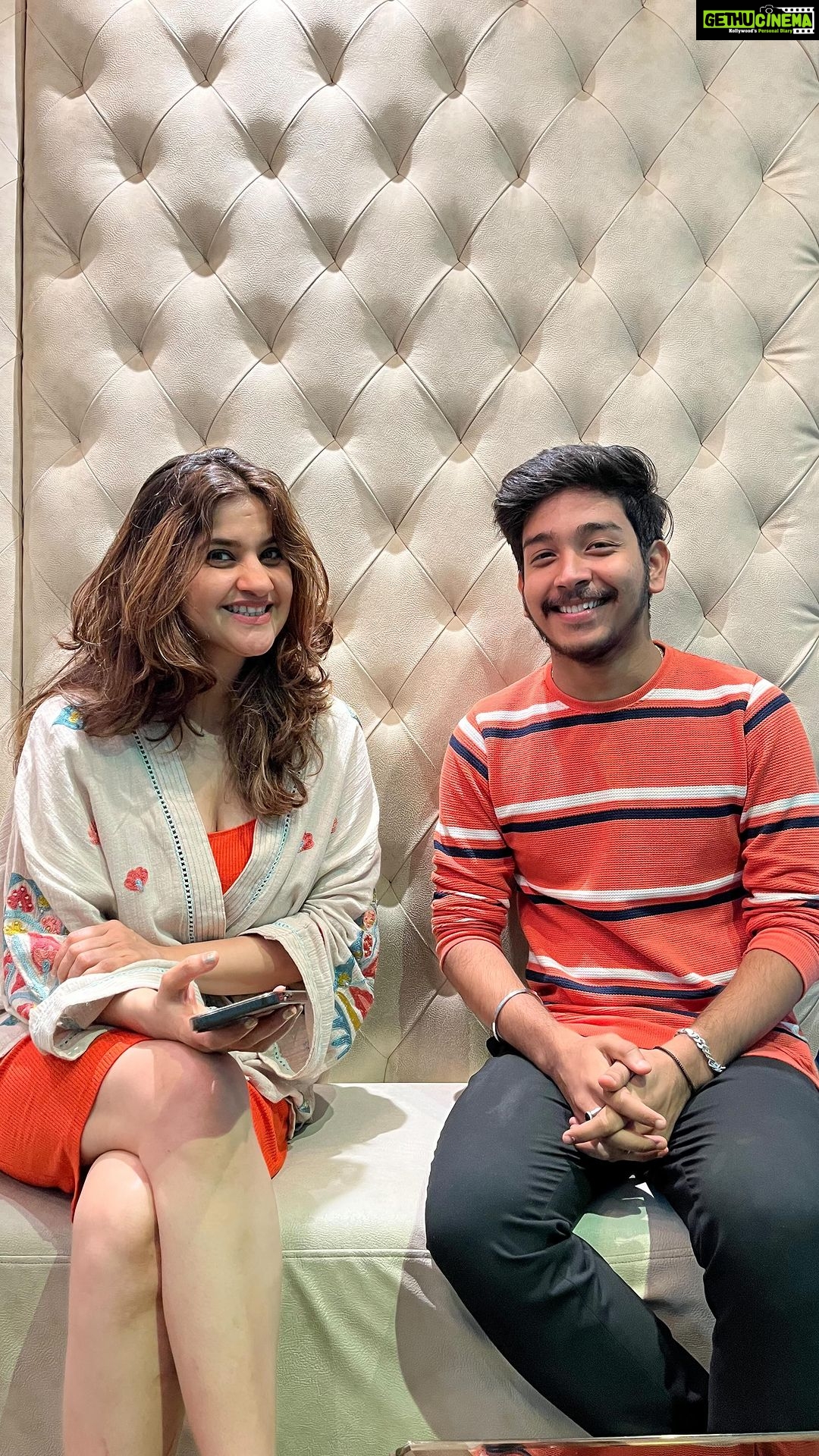 Archana Instagram - Naina nu pata haiii🥺❤️ with one and only @archanaapania 🥹❤️🎶 Music jadugar- @aniirbansaha sir🙏🏻😇 @armaanmalik @sonamohapatra ❤️ #naina #armanmalik #sonamohapatra #khoobsurat #sonamkapoor #fawadkhan #reelkarofeelkaro #bollywood Mumbai, Maharashtra