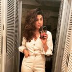 Archana Instagram - In my #walkincloset . . . #iphone14 #pro #shotoniphone #home #selfie #mirrorfie #walkinwardrobe #preshoot #clickclick