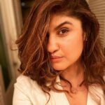 Archana Instagram - In my #walkincloset . . . #iphone14 #pro #shotoniphone #home #selfie #mirrorfie #walkinwardrobe #preshoot #clickclick