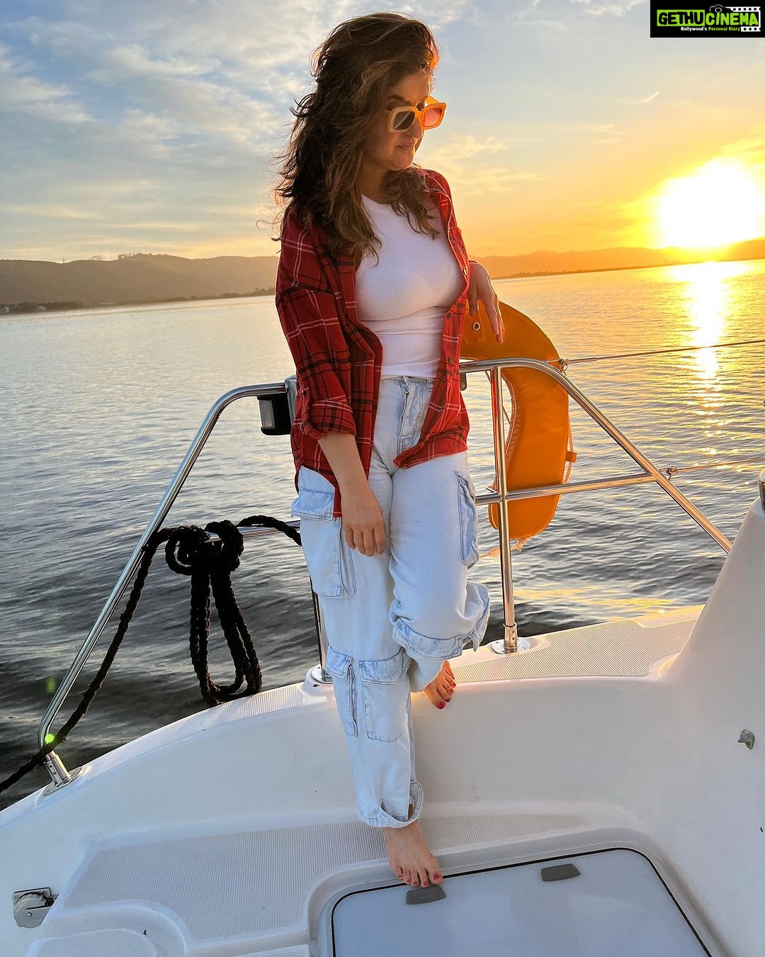 Archana Instagram - Magical #knysna & even more #mesmerizing #sunsets . . . 🌤️ Knysna, Western Cape
