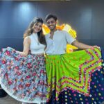 Archana Instagram – When you are a reel pro 
but your friend is a GARBA EXPERT @jainil_dreamtodance

#navratri #navratrispecial #garba #india #durgapuja #mumbai #jaimatadi #durga #festival #love #instagram #devi #maadurga #photography #maa #diwali #radiocitmumbai