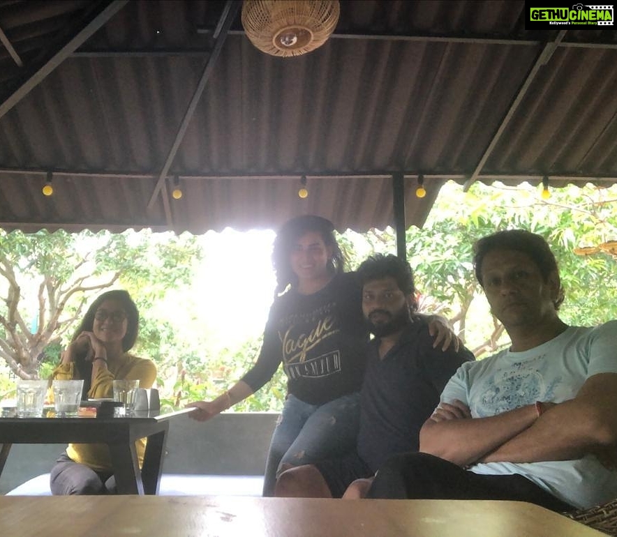 Archana Shastry Instagram - Happiness is traveling and finally started traveling..... well being safe too ..... #archanashastry #archanajagadeesh #happiness #friends #friendsforlife