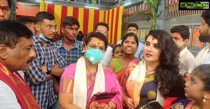 Archana Shastry Instagram - Adbhutamaina darshanam 🙏🏻@srimahankaleshwaratemple today for bonnalu #bonnalu