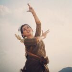 Archana Shastry Instagram - Prayers to lord shiva 🙏🏻 Dance a form of worship #harharmahadevॐ