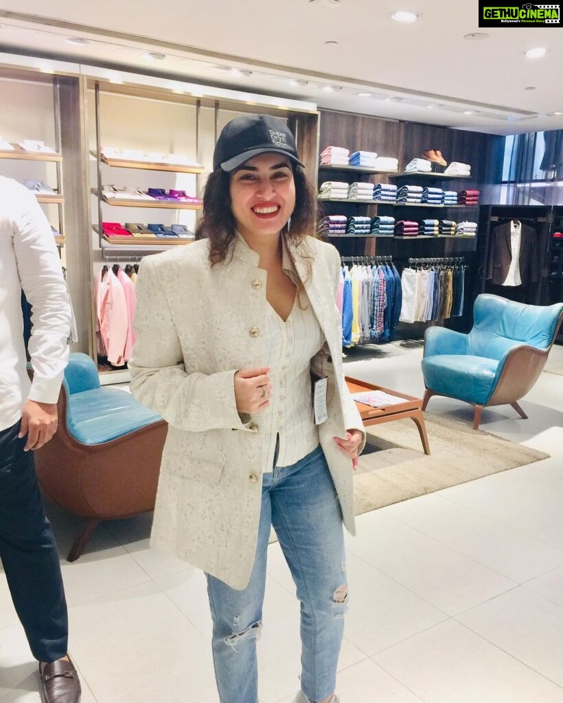 Archana Shastry Instagram - Few pics that I felt like sharing with u all ..... #2019 when v went shopping for our wedding!!!!!! Oct2019