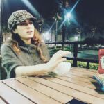 Archana Shastry Instagram - A throwback to 2018 December LA TRIP And my late night coffee obsession ❤️🙃which stays and continues to stay !!!!!! #prelockdownmemories #missingtravel Pic courtesy @ml_gayatri or @imsingershruti who shot these pics ?I don’t remember but yes v all had awesome time then ❤️
