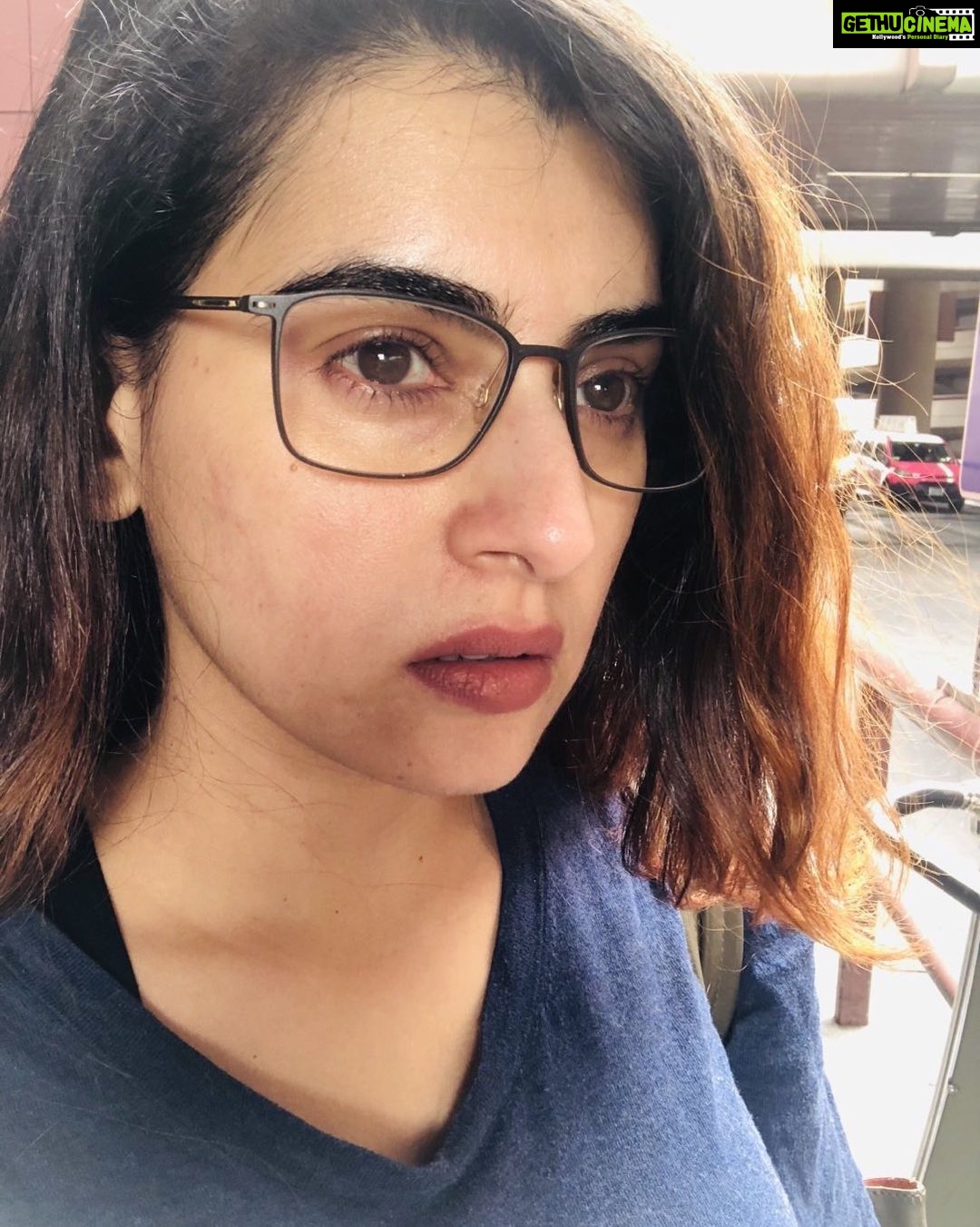 Archana Shastry Instagram - Alochanalu ekkuvaga unnappudu..... ala ala ....