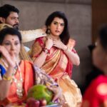 Archana Shastry Instagram - Laughter and smiles from the cherished moments 😇........ From the throwbacks #memories flashed these pictures, how did I miss posting these❤️😍 ..... such lovely candid emotions captured ❤️🧿 📸 @jimmynomula @ramugajjala @fotosaints Saree @vrksilks Jewellery @tyaanijewellery ❤️And ...... my husband @jagdeeshbaktvtchlam