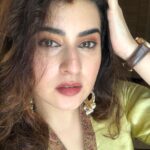 Archana Shastry Instagram - Loving this light !!!! Mua @makeupdairies_by_neelu