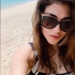 Archana Vijaya Instagram - Wind in my hair, sand in my toes and the sun on my face, summer is truly for falling in love 🥰🌊☀️🌴