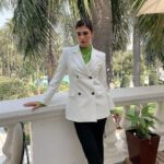 Archana Vijaya Instagram – In beautiful Lucknow for @eo_up , and channelling business vibes, not weekend vibes ! 😝😃 Hotel TAJ, Lucknow