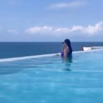 Archana Vijaya Instagram - Much needed R&R three months postpartum ! I haven’t been on a vacation since June ‘22 and a lot happened between then and now, I lost someone most precious to me and gained the greatest blessing life has ever given me, so I’m sure you would understand when I say I have been through the entire spectrum of human emotions, of extreme grief to extreme happiness and everything that comes with it . My mind and body are healing, and I feel stronger each day, and it’s all I’m grateful for . 😊🙏🏼 Upwards and onwards ! 🙌🏼🙌🏼🙌🏼 Now I just wanna be covered in sunshine !!!! 😃☀️🌴🌊