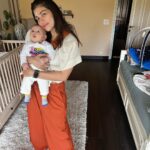 Archana Vijaya Instagram - #holi2023 and #internationalwomensday on the same day ! ♥️🧡💛💚 First for my rang barse baby Avaan and first for me as a mom ! So special in every way ! 💯♥️ While women keep fixing each others crowns, let’s teach our sons to “look up” to women and treat them with the respect and dignity they deserve, that’s how we can create a world where you don’t need a day to dedicate to anyone, everyday is filled with love, admiration and respect for men and women . 🤘🏽 I know I’m a day late, but such is #newmom life ! 😝 #toomanyhashtags 😂