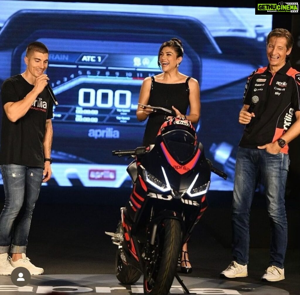 Archana Vijaya Instagram - As you can see I’m very serious about my job !! 😜😄 Super fun evening launching the sexy @apriliaindia RS457 sports bike in India ahead of the very first MotoGP in India ! A very proud moment for the entire Piaggio team ! 👏🏼👏🏼👏🏼 Thank you @toastevents_in for a great show ! As usual ! 😄😄
