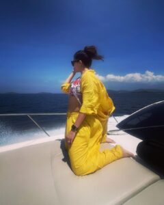 Archana Vijaya Instagram - This @ituvana outfit is a vibe ! ☀️