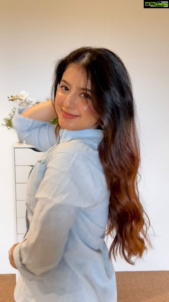 Arishfa Khan Instagram - 🔓Unlocking frizz-free hair🥹 @nykaanaturals Fermented Rice Water & Bamboo hair care range has really ensured I almost have no bad hair days🥰 The products are so gentle yet effective on the hair that show instant results, especially the hair mask, I am obsessed. The best part is that it is paraben-free & cruelty-free so if you have dry or frizzy hair, don’t think too much & get your hands on them!🩵🩵 #NykaaNaturals #FrizzFreeNaturally