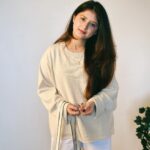 Arishfa Khan Instagram - She’s an old soul with young eyes, A vintage heart, and a beautiful mind🕯️🍂