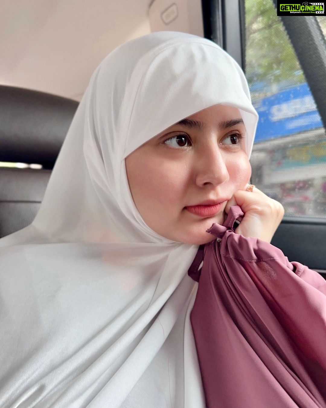 Arishfa Khan Instagram - Assalamualaikum Warahmatullahi Wabarakatuh Jummah Mubarakš¤