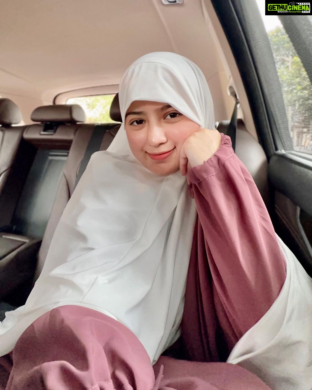 Arishfa Khan Instagram - Assalamualaikum Warahmatullahi Wabarakatuh Jummah Mubarakš¤