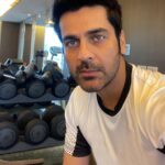 Arjan Bajwa Instagram - Mondaze!!!! & motivation!!! . . . . #arjanbajwa #taiwan #taipei #instareels #reels #reelsindia #viral #viralvideos #mood #trending #bollywood #actorslife #traveldiaries #mensfashion #asics #mensfashion #mensphysique #mondaymotivation #motivationmonday #vibe #workout #workoutmotivation #mensphysique #fitnessmotivation #fitness #instadaily