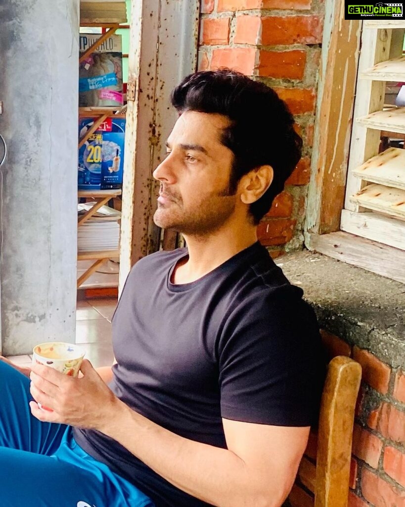 Arjan Bajwa Instagram - Best part about my job to get to see really amazing and sometimes remote corners of the world… this one today is a beautiful hill station one hour away from Taipei. . . . . . #hindifilms #indian #cinema #bollywood #bollywoodactor #star star #class #entertainment #celebrity #showtime #arjanbajwa #sundayfunday #sunday #action #filmphotography #filmphoto #hillstation #beautifuldestinations #beautifulplaces #nature #travelphotography #traveltheworld Taipei, Taiwan