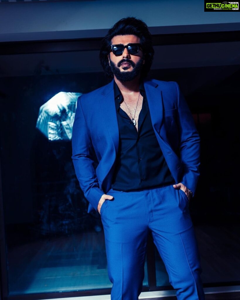 Arjun Kapoor Instagram - Bawaal in Blue 💙😎