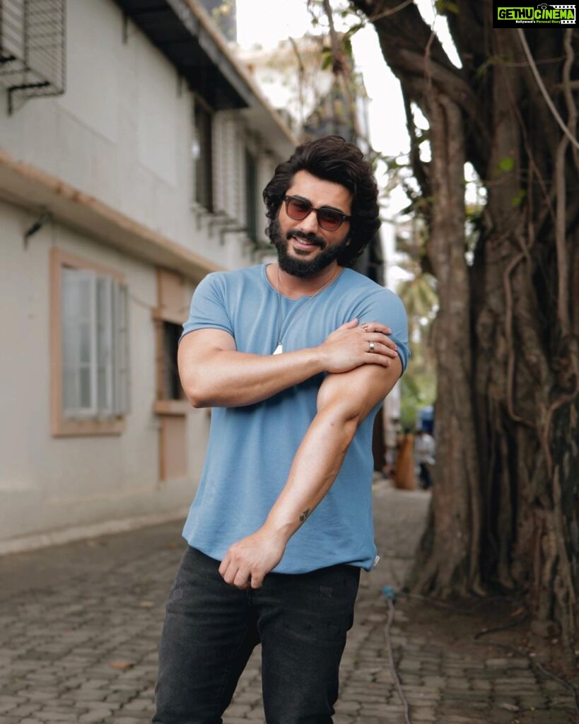 Arjun Kapoor Instagram - चलते चलते 📸