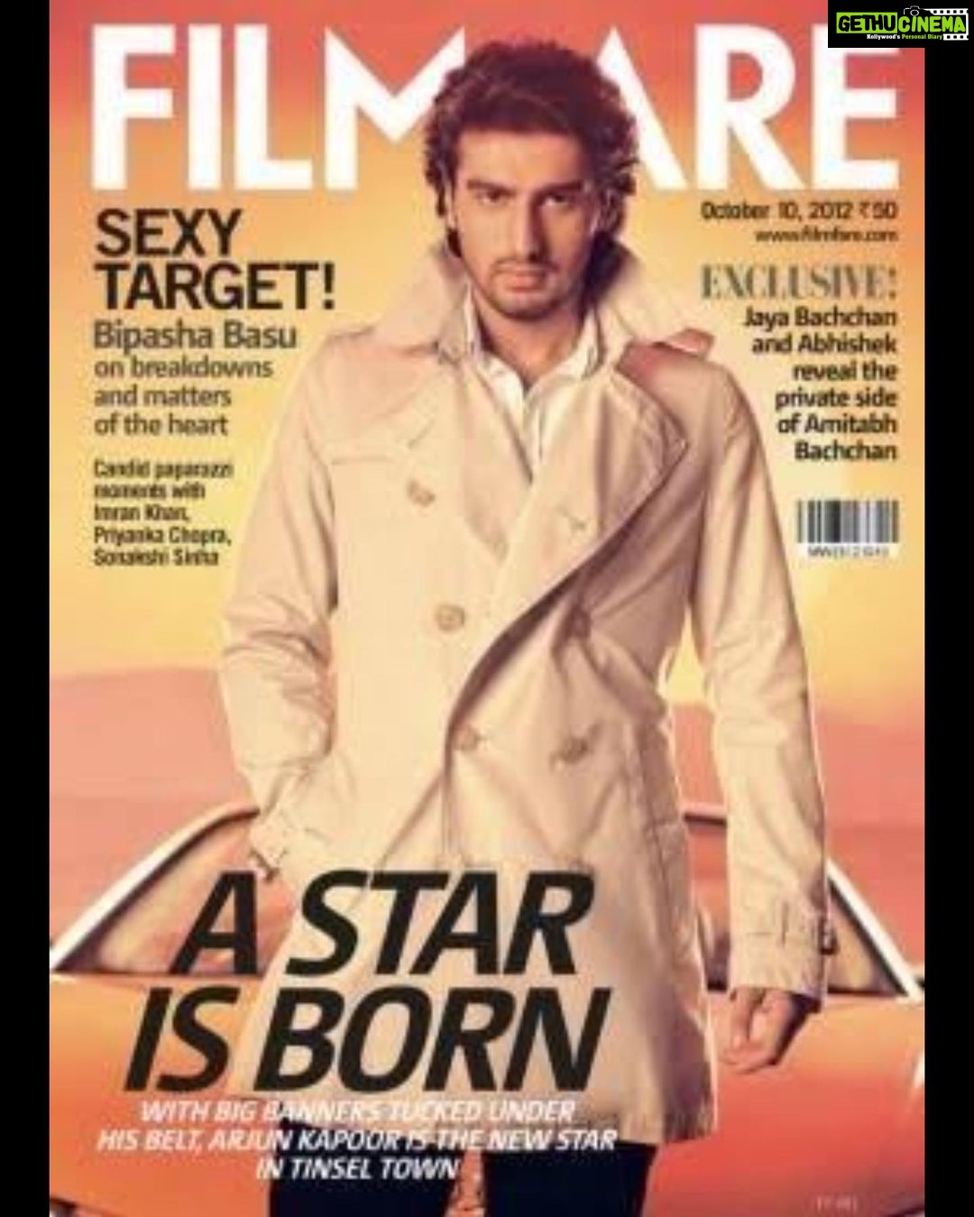 Arjun Kapoor Instagram - From holding on to everything too tight.. To let go of every image you've created for yourself... Each phase, brings in its own charms & challenges that eventually lead you to embrace your present self. And now when I look back, I think that's what this journey has been for me, wholehearted acceptance of myself...bringing myself back to my center, my core, my beliefs & my realities. & I mean, sure, I have my bad days, but then I remember what a cute smile I have π #iykyk Further tagging @varundvn , @kritisanon & @kunalrawalofficial whose journeys have been inspiring in so many ways π§Ώ Can't wait to witness these girls in their full stride on 6th Oct! GIRL POWER ALWAYS πͺ @bhumipednekar @anilskapoor @shobha9168 @rheakapoor @karanboolani @ektarkapoor @shehnaazgill @dollysingh @kushakapila @shibani_bedi @balajimotionpictures @akfcnetwork #IHaveComeALongWay #ThankYouForComingArjun #WorkInProgress