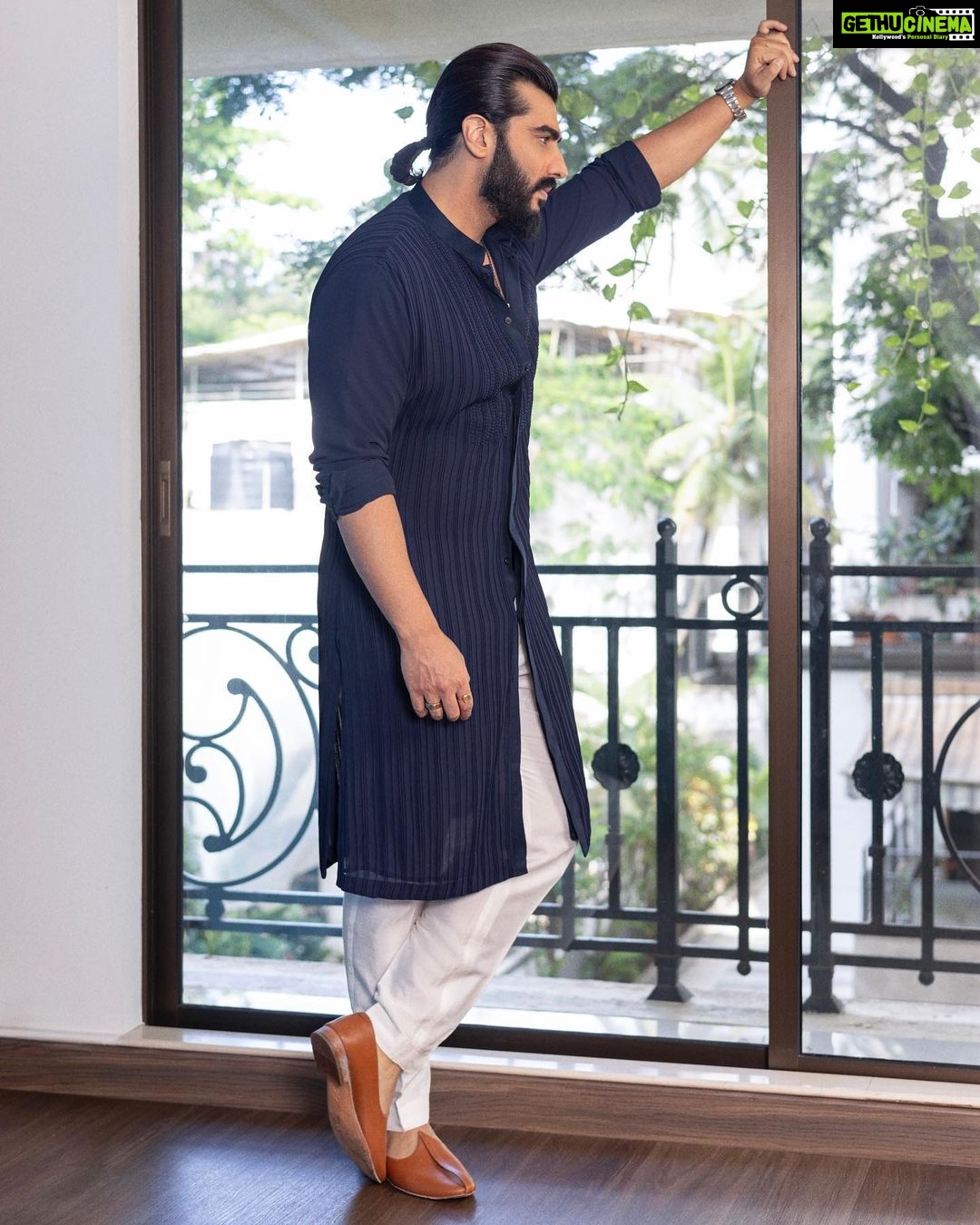 Arjun Kapoor Instagram - तैयार for त्योहार ✨