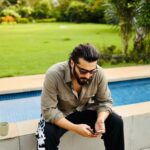 Arjun Kapoor Instagram - Life is short, make your weekends long... #longweekend #mood #photodump