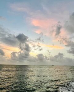 Arjun Kapoor Instagram - Life is short, make your weekends long...

#longweekend #mood #photodump