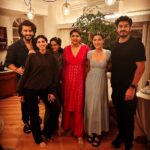 Arjun Kapoor Instagram - The last of the rakhi mohicans !!! Raksha Bandhan sans a few major players from the clan who were missed… Mumbai, Maharashtra