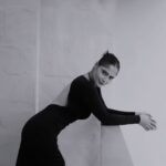 Arti Singh Instagram - Women like you don’t happen often .. never forget how rare your are 🖤