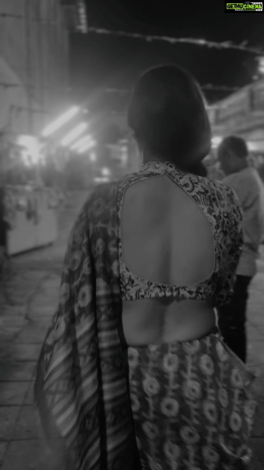 Arti Singh Instagram - Shayad is janam mein mulaqat ho na ho 🙃