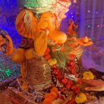 Arti Singh Instagram – Ganpati Bappa Morya ❤️ 

Styled by @stylebysugandhasood 
Wearing @readiprintfashions @indianweddingsaree