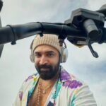 Arun Vijay Instagram - Love you all!!❤️🤗 #morningvibes #nature #LuvAV #beach #makelifebeautiful #yourlifeyourway 👍🏽 🧿🧿🧿