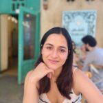 Arushi Sharma Instagram – If you ain’t got dreams what the fuck you got ? #sundayvibes