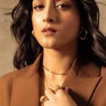 Arushi Sharma Instagram - Autumn vibes 🍁 Photo : @dinesh_ahuja wearing : @zara @claracheofficial Footwear : @aldo_shoes Jewellery : @snastudios Styled by : @styled_by_meera @tryagaintoobad Styling team : @jharna.art @radhika__palange Makeup and Hair by @makeupbyvirja Assisted by @pallavigadade