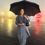 Arushi Sharma Instagram - Do ladki bheegi bhaagi si ☔️