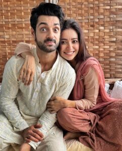 Asha Negi Instagram - Flower samjhe kyaaaa….????
.

.

@thechikanlabel 
@socialpinnaclepr @styling.your.soul