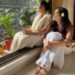 Asha Negi Instagram - Happy Happy Onam!🤍🫶🌼
