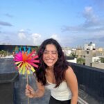 Asha Negi Instagram - It’s too much joy to hold for a day!🌈🤎 Happy Saturday evryone!! @___anshuman.s___ you’ve made me so happy today! How are you so thoughtful!🥹🫶 @thechildwholoves @satyaa_prk Thankyou for existing!🌼 Somewhere Being Happy