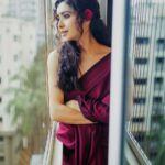 Asha Negi Instagram - एक ख़त लिखा था बादलों को, भीगा भीगा जवाब आया अभी।🌹 -unknown @portraitsbybalvindersingh @mansimao @suta_bombay @rich.a1836 @vanitalodha And @pooja_chaube 🫶 #tulseatalent